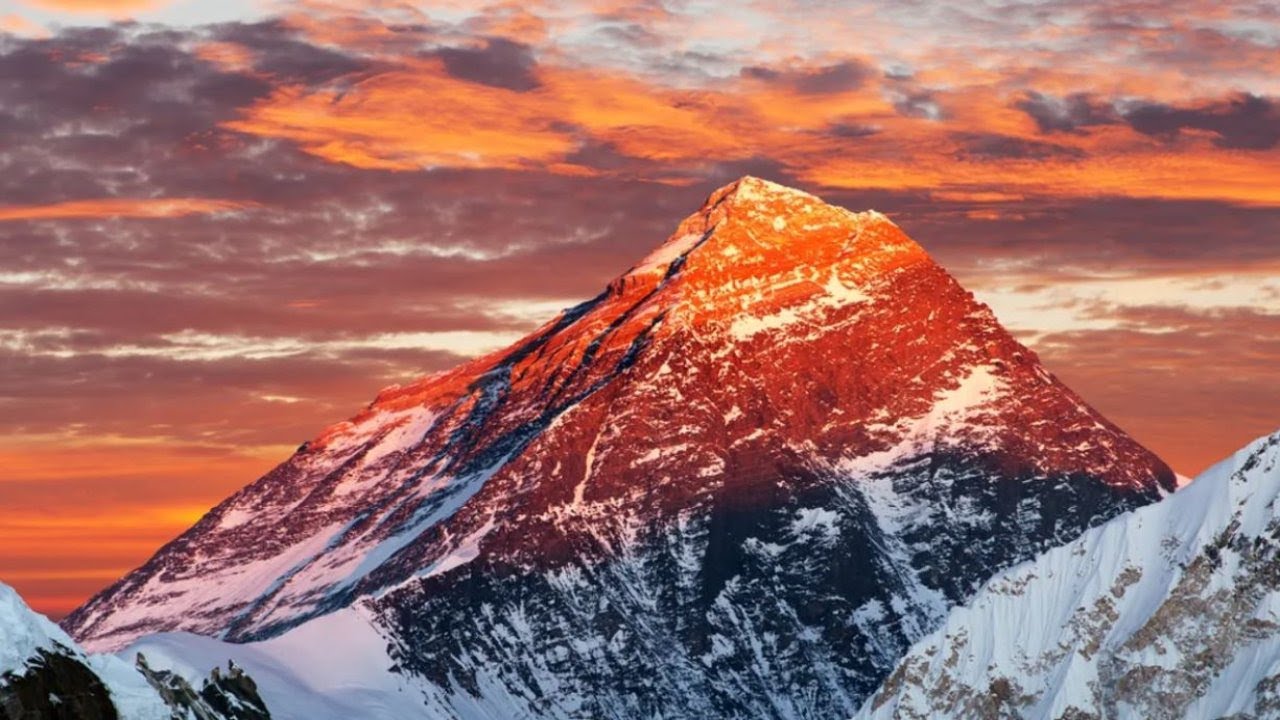 Jotkut vuorikiipeilijät haluavat kiivetä Everestille Lontoosta seitsemässä päivässä. Kiista syntyy, koska mukana on ”temppu”: ksenonkaasu.