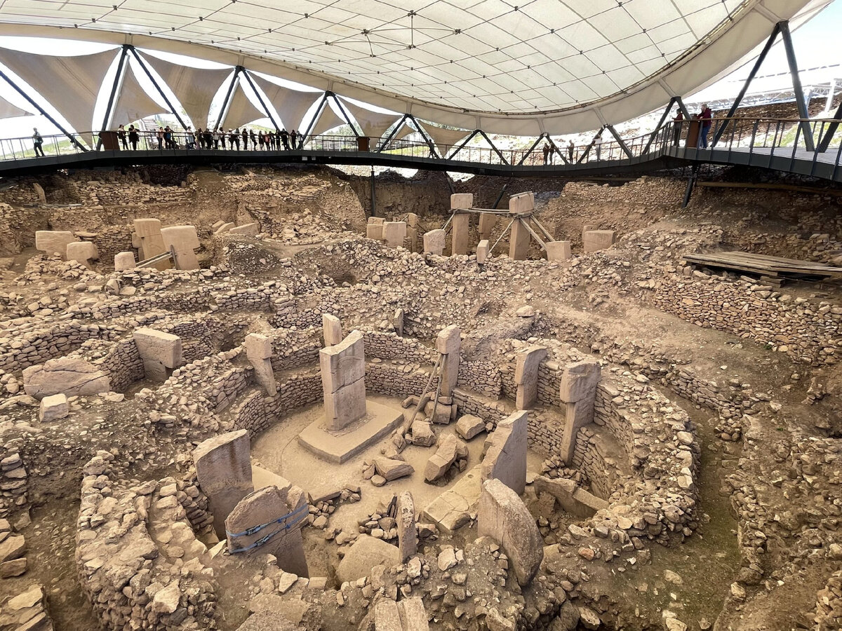 Ei suuri pyramidi eikä Kiinan muuri: maailman vanhin ihmisen rakentama rakennus on rakennettu 23 000 vuotta sitten.