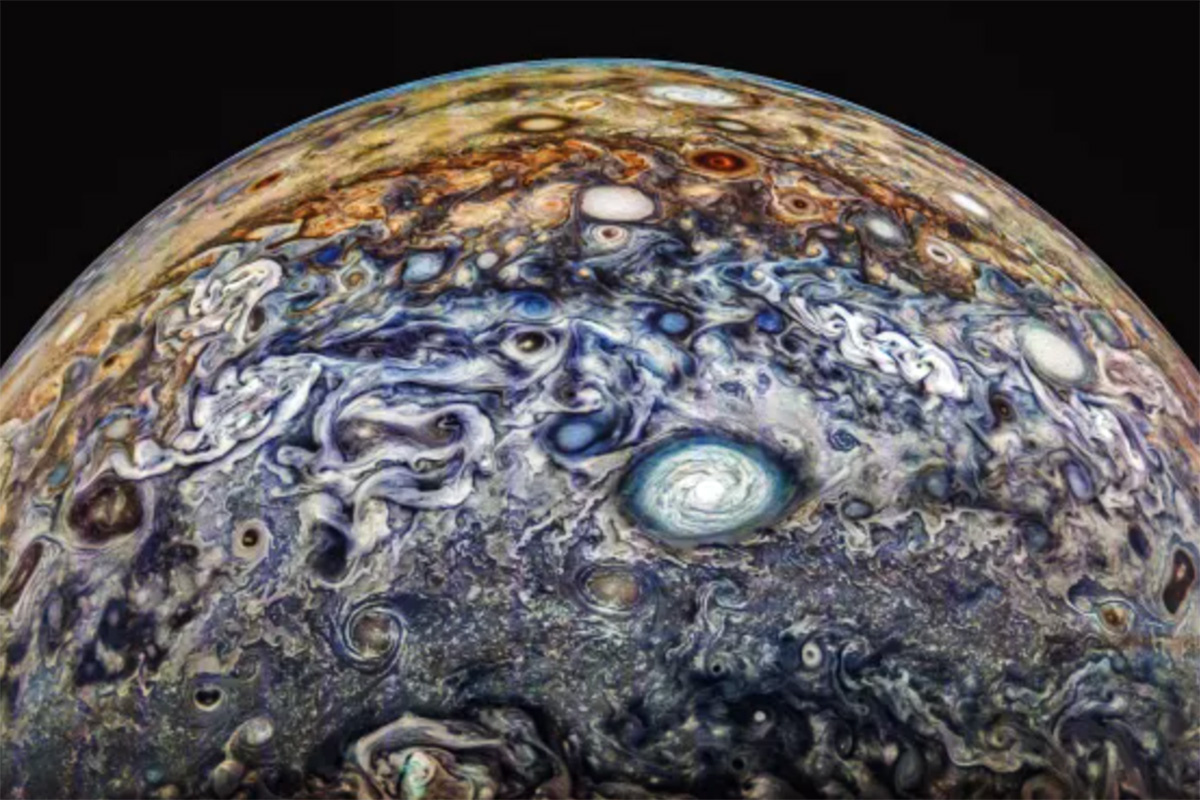 Analysoi muiden planeettojen ”tuoksua” ja todistaa, että Jupiter haisee ”kuin haiseva pommi”
