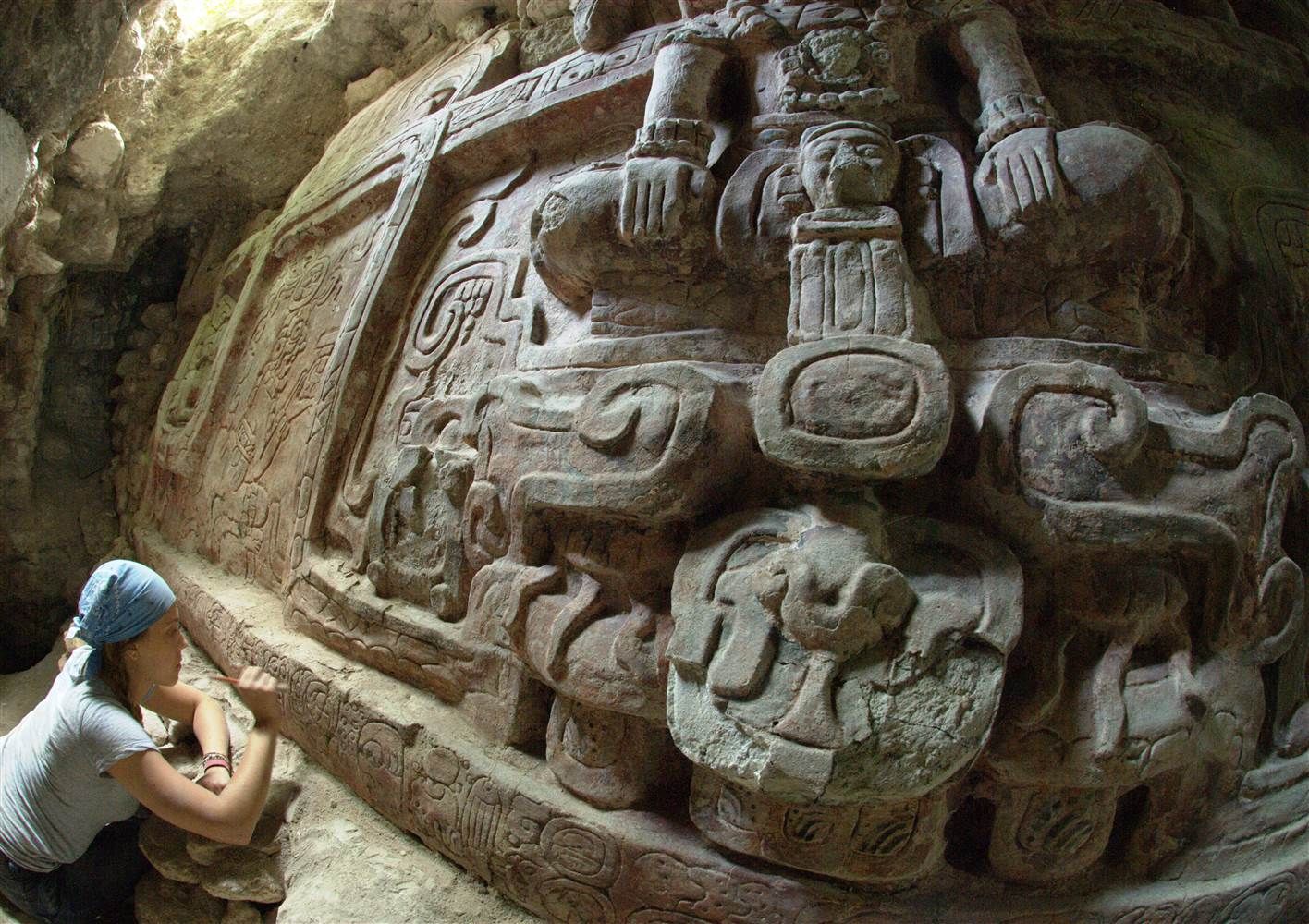 Arkeologit luulivat tuntevansa mayat. Kunnes he löysivät Guatemalan yli 2800 vuotta vanhan kaupungin.