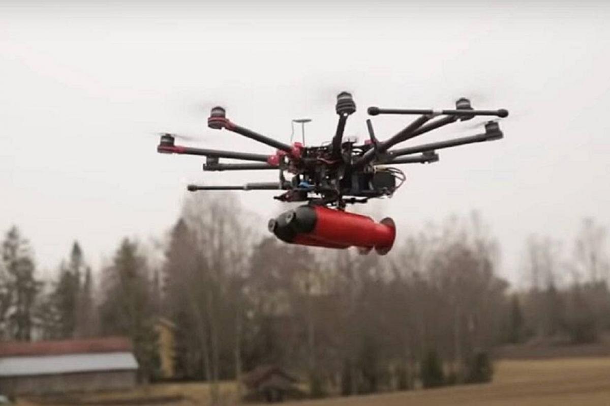 17-vuotias teini suunnittelee superdronin, ja puolustusministeriö maksaa siitä 23 000 dollaria.