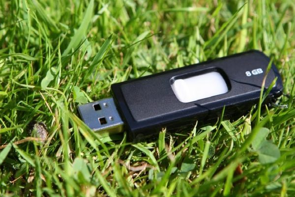 USB-muistitikku