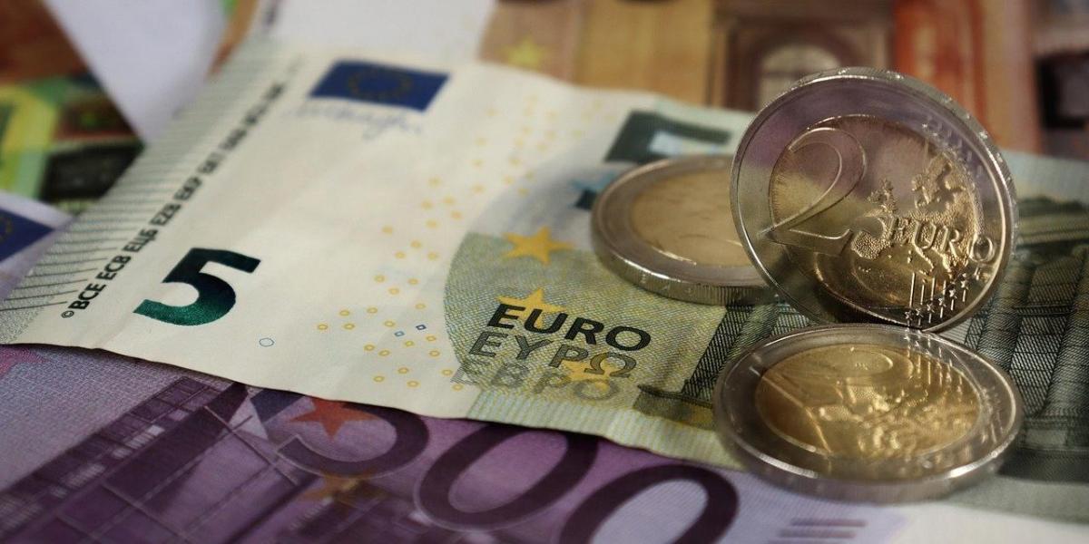Seuraava onnenpotku voi olla sinun lompakossasi: tämä harvinainen 2 euron kolikko myytiin huutokaupassa 25 000 eurolla.